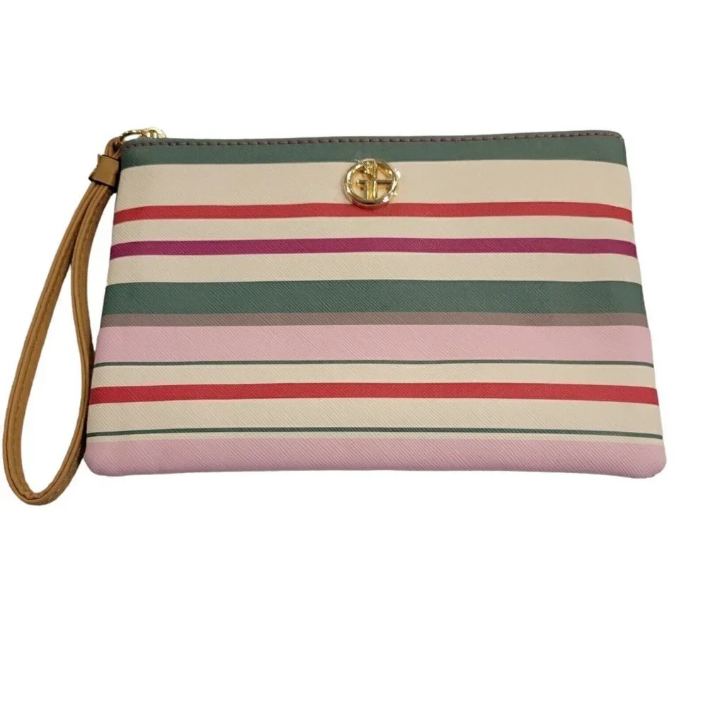 WOMEN'S Giani Bernini Wristlet. New Without Tags.